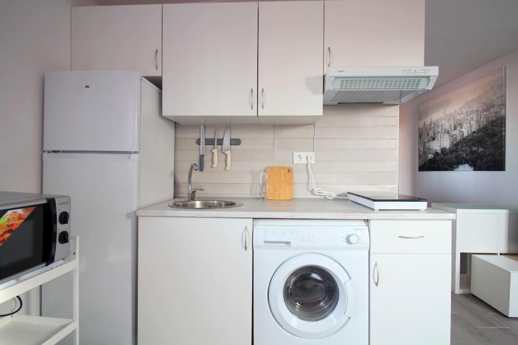 Suite Puerta Osario Con Terraza Seville Luaran gambar